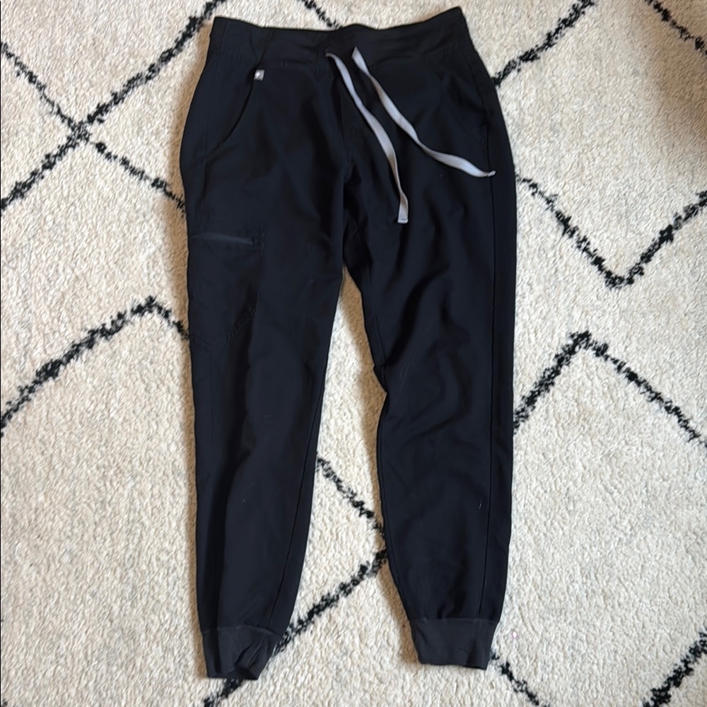 FIGS Zamora Black Jogger